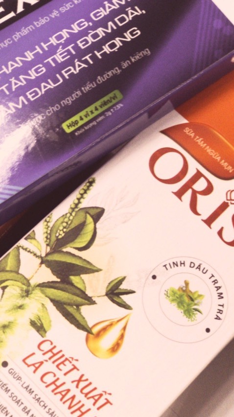 bao bì sản phẩm đẹp, hsd mới, da mình hay có mụn ở phần trước rất nhiều dùng cái này xong dễ chịu thoải mái da lắm