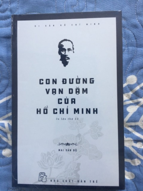 Sách khá dày, nhiều thông tin thú vị