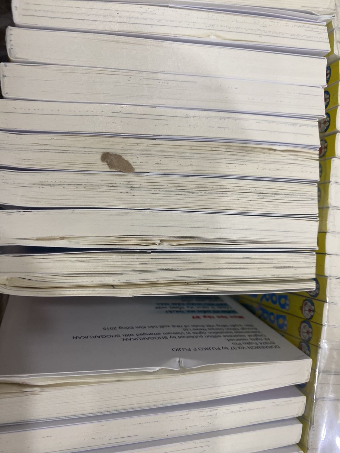 Mới nhận sách. Mở ra thấy sách nát như hàng bị nước mưa. Quà tặng định nhật con mà thất vọng. Đề nghị đổi lại hoặc hoàn tiền