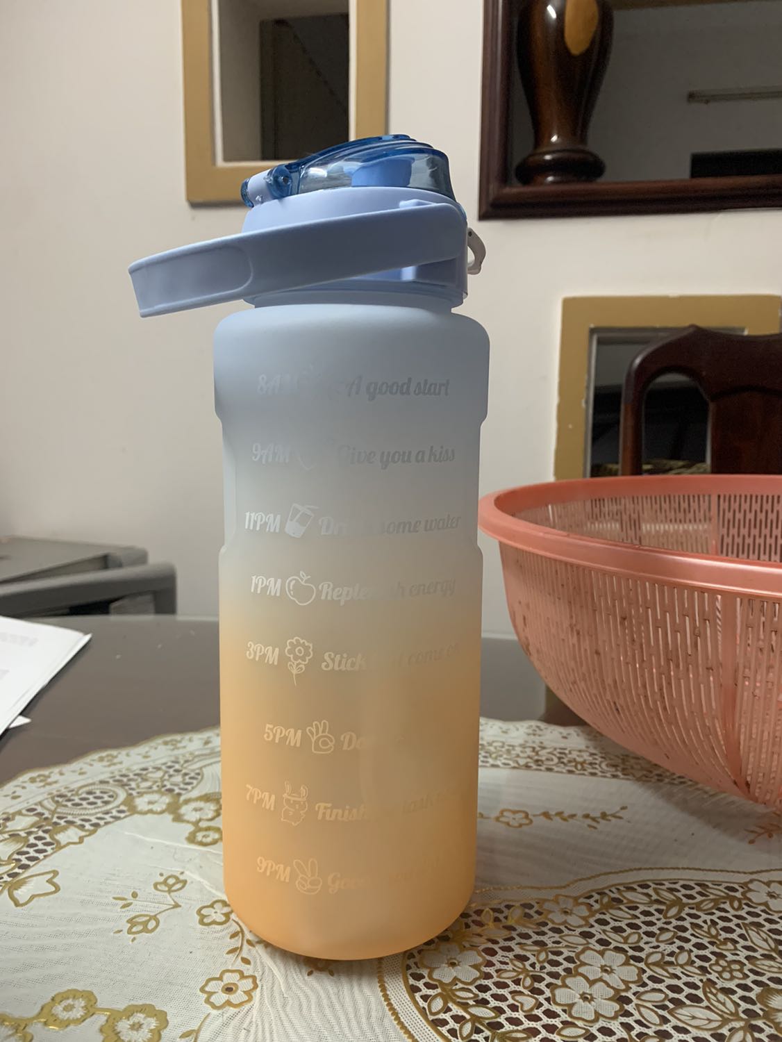 Hàng giao đến ko giống với hình