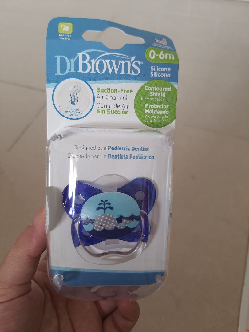 Mình đặt màu hồng mà shop giao màu xanh :(