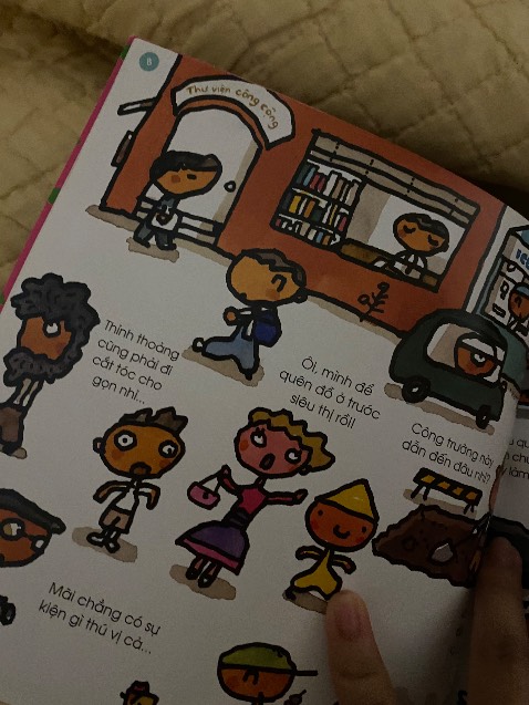 lúc đầu mua về cũng sợ con k thích, thế mà con lại cực kì, đúng là sách viêt đúng tâm lý của trẻ