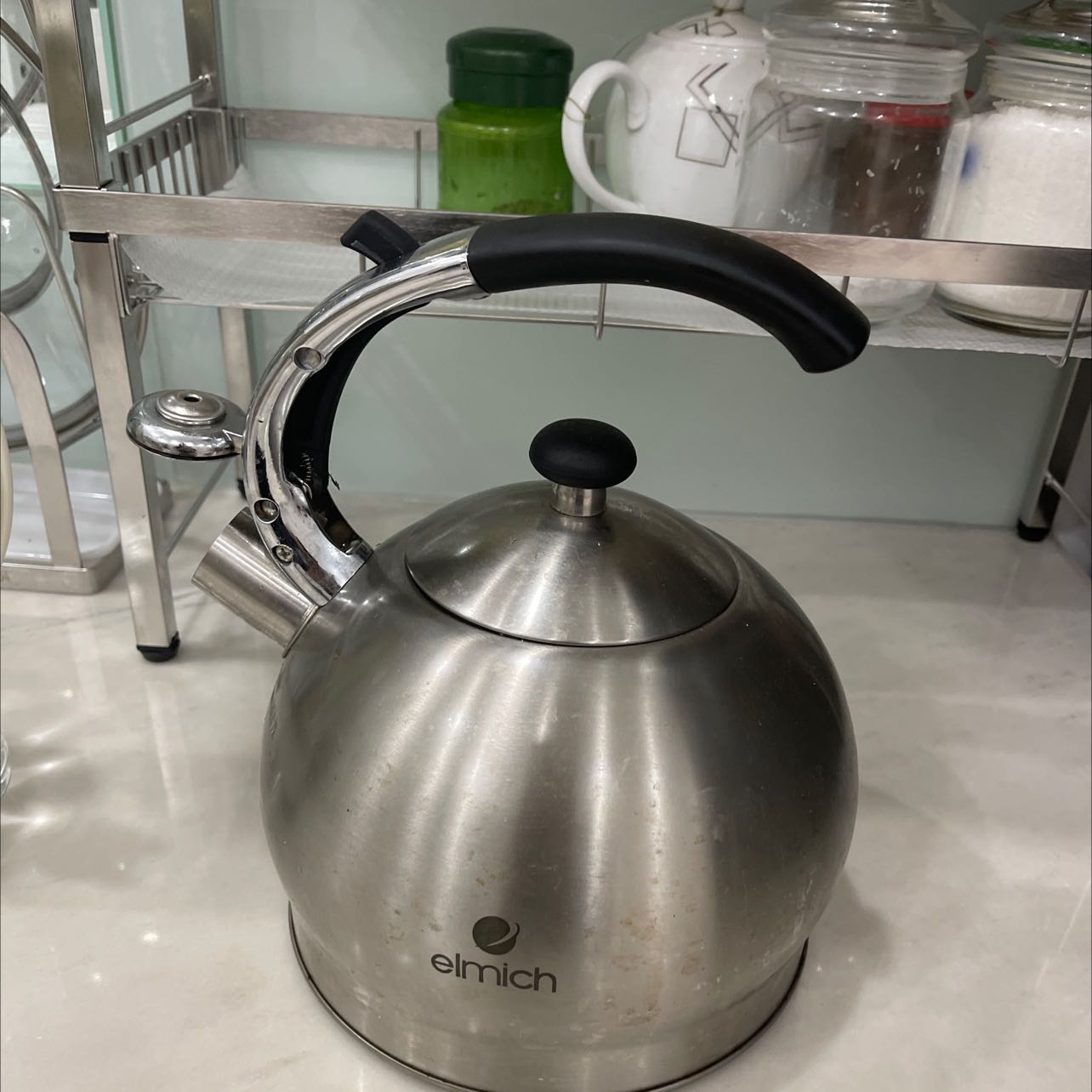 Kiểu dáng đẹp y hình