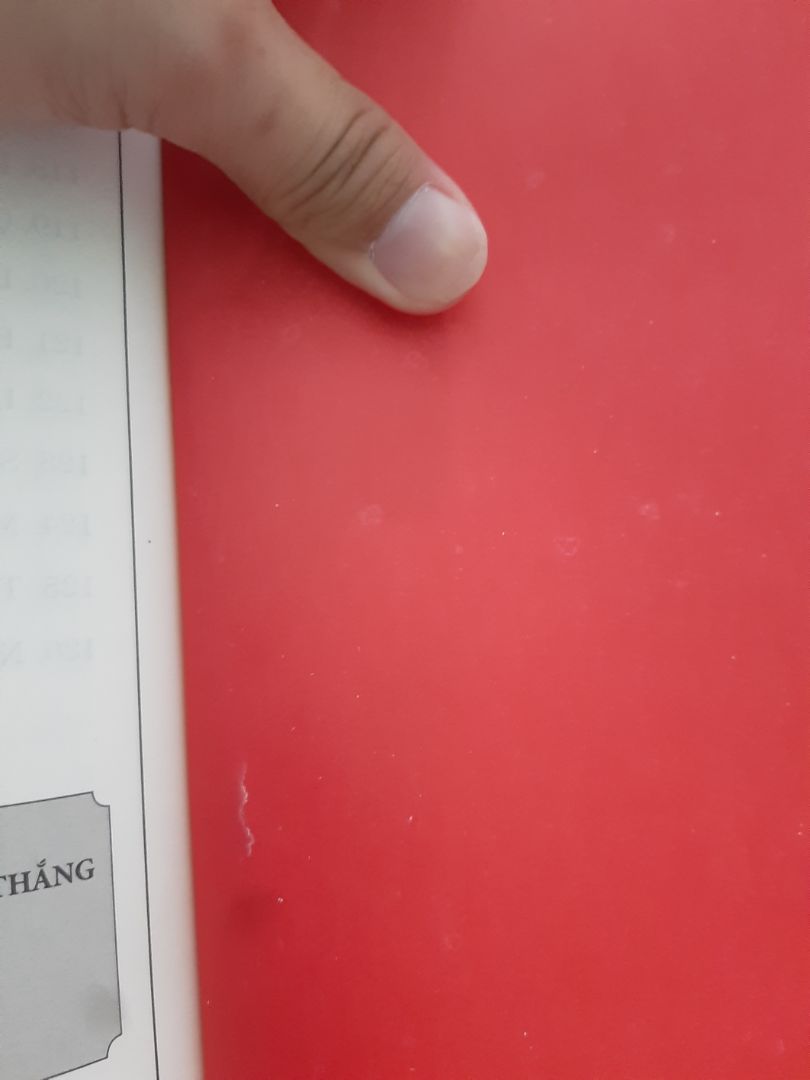 Đại Việt Sử Ký, trang cuối bị dính giấy vào nhau, khi gỡ ra thì bị mất 1 lõm giấy.
Cổ học tinh hoa, trang đầu và cuối dính các đốm trắng, trông rất dơ khôn được đẹp, trang cuối còn bị rách.
đề nghị đổi sách