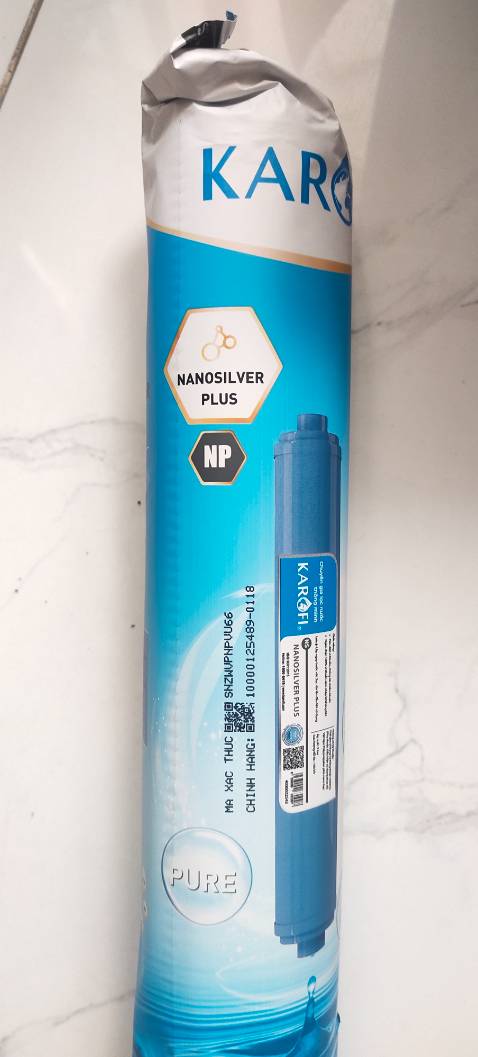 Giao hàng nhanh chóng (đặt hàng 9/10/2024 thứ 4 đến 12/10/2024 thứ 7 đã nhận hàng). Nhận đủ 8 lõi như hàng đặt. Bao bì đầy đủ thông tin mã QR, barcode, mã xác thực, chính hãng. Được tặng 1 ống nước 1m, 1 đồ mở cốc đựng lõi lọc. Mọi thứ trước mắt là ổn. Trong quá trình sử dụng nếu có thông tin gì khác mình sẽ cập nhật thêm. Mình chụp nhiều hình nhưng tiki chỉ cho up lên ko quá 5 hình.