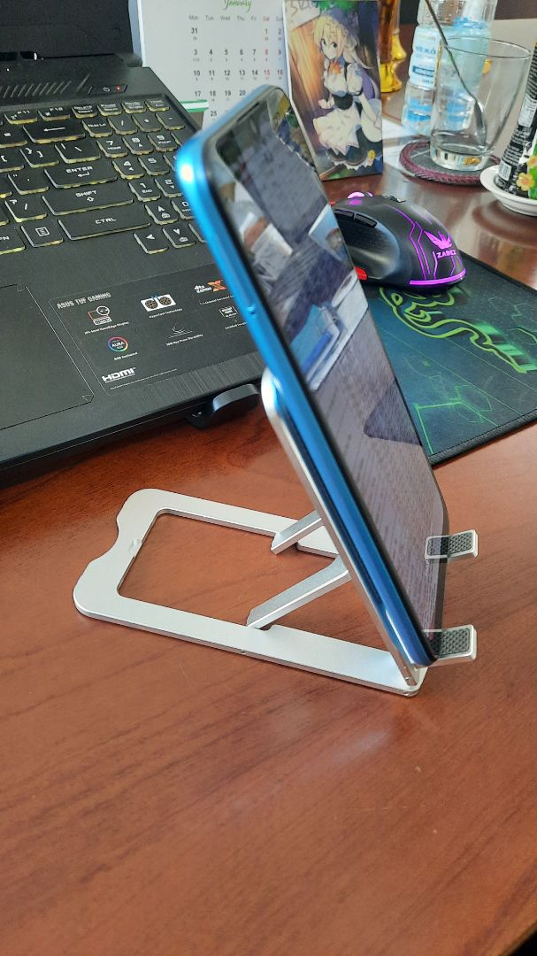 Hàng tốt, chắc chắn. Shop gói kỹ. Điểm trừ là ở chỗ khoanh tròn cà mặt bàn, làm mặt bàn bị trầy. Mong shop sẽ cải tiến sản phẩm để tốt hơn nữa.