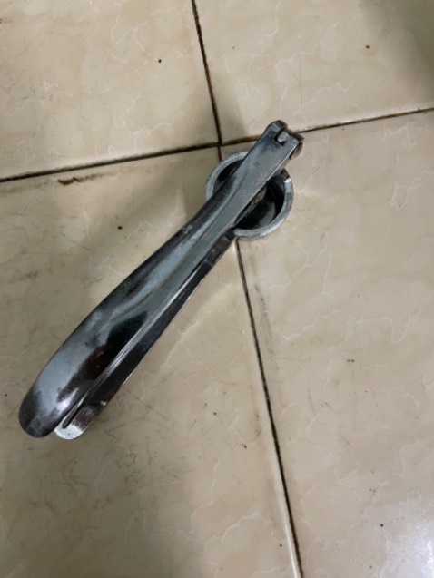 Đặt mua hai cái kích thước khác nhau nhưng giao cùng một cỡ.