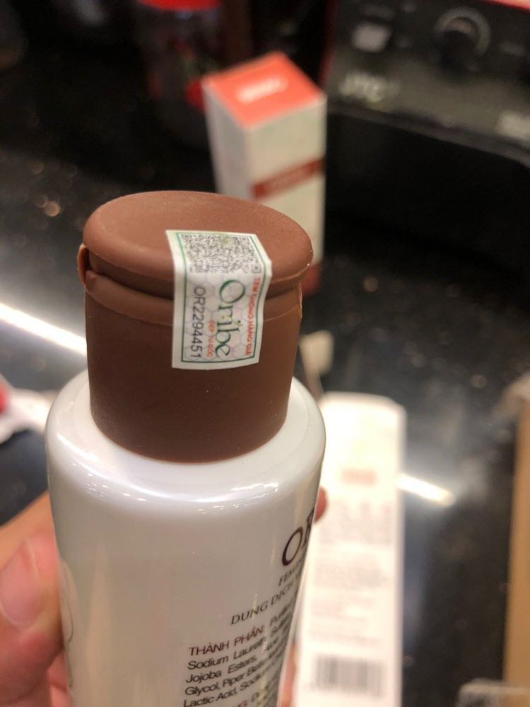 bắt đầu dùng từ hồi tháng 1/2022 tới nay ko nhớ mấy chai nữa nhưng mà mình rất rất rất thích mùi này