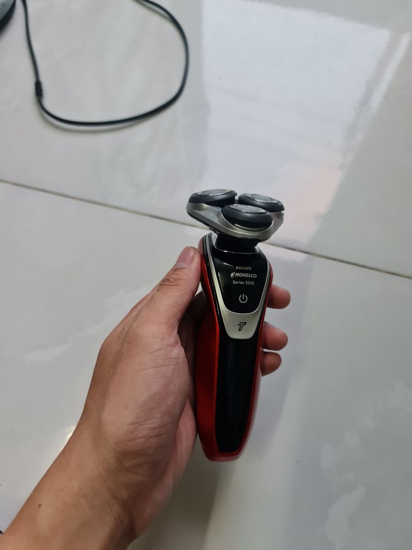 Tiền nào của ấy nấy. Máy xài tốt, ngon