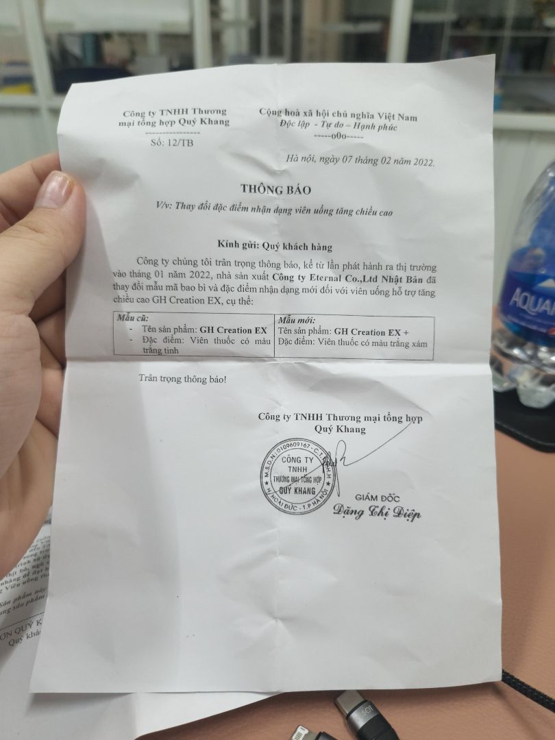 Mình đánh giá 4 sao cho việc đóng gói vì sp trong chai mà không bao chống sốc rất dễ bị bể khi vận chuyển. Về chất lượng sp thì để sd thời gian mới biết đượcc, mình cũng 27t rồi nên cũng k hy vọng nhiều, chỉ mong xương cốt thêm chắc chắn là được, đã sử dụng 2  ngày nay nhưng không bị phản ứng đau đầu chóng mặt như nhiều người phản ánh!