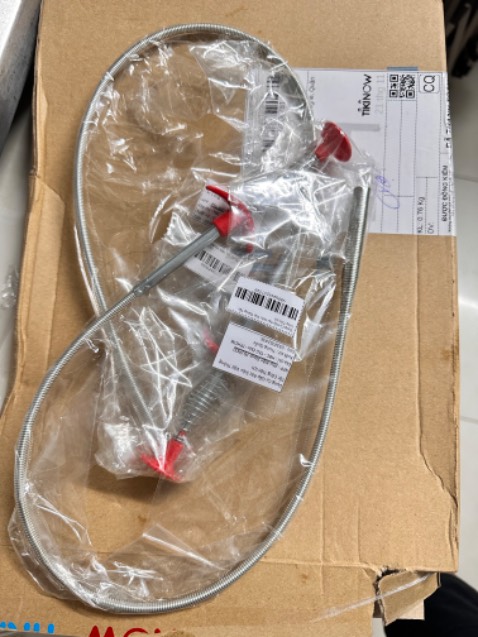 Mình thấy cái này không hiệu quả! Chọt vào sâu khó mà làm cho nó cong theo đường ống lắm! Mua 2 cái coi như bỏ