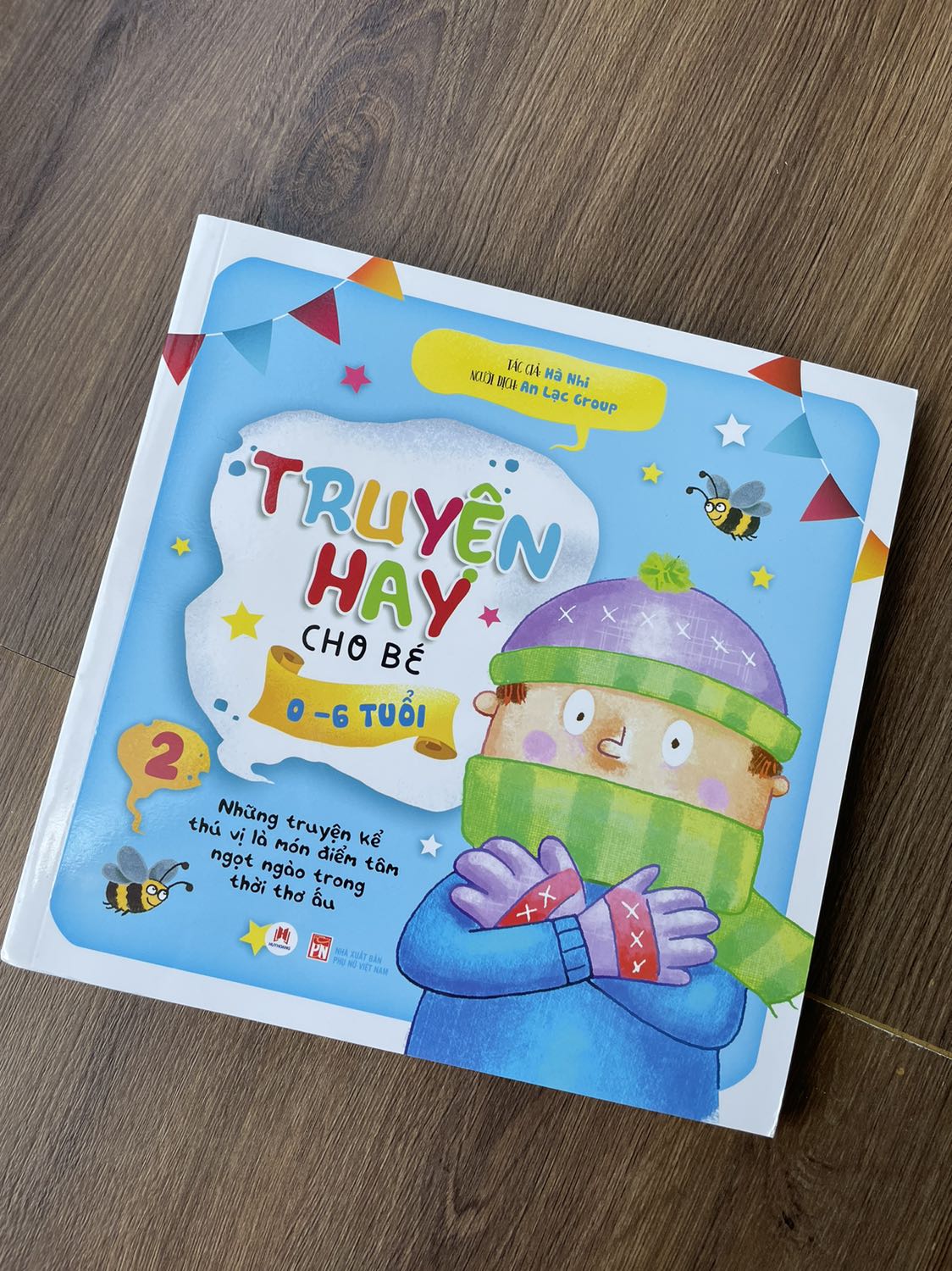 Sách dày dặn, chất lượng in tốt. Chữ to, nhiều hình ảnh minh hoạ sinh động