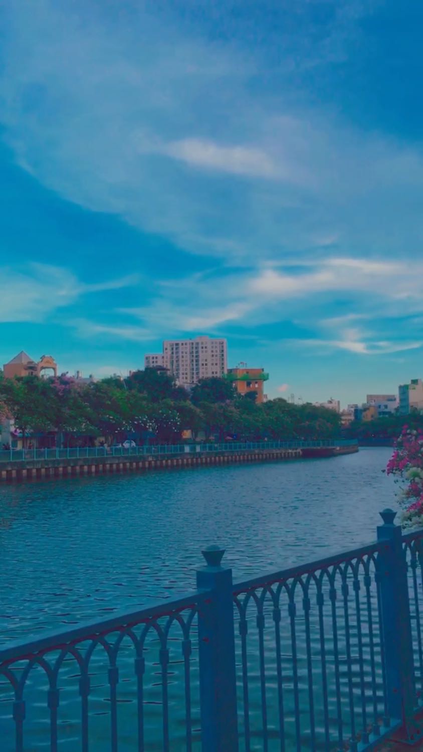 Đẹp lắm ạ, màu sắc đẹp, rất thích ạ, mình mua quà tặng em Đẹp lắm ạ, màu sắc đẹp, rất thích ạ, mình mua quà tặng em