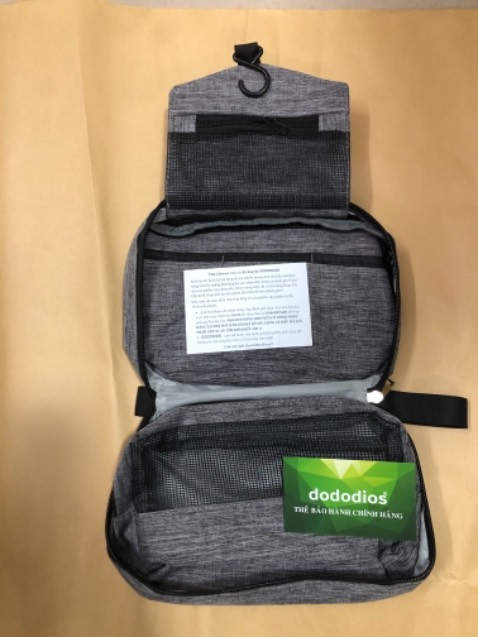 Mình nhận đc hàng r, sp y như quảng luôn ưng hết cả mình 
Tiki giao hàng thì siêu nhanh mới sáng htrc đặt hsau đã nhận đc hàng r. Đã v a ship còn nhiệt tình hỏi thăm cả sức khoẻ nhà mình chứ 🤣
Ồ ôi túi đựng quá chi là nhiều đồ thật ko thể tin nổi.😳
Nhắn tin cho shop để hỏi về sp thì sp tư vấn quá nhiệt tình, nên mua nha cả nhà 🥳