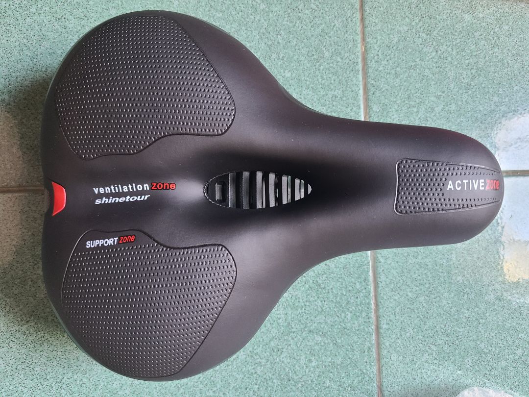 Mẫu mã đẹp, chất lượng, khuyến khích tất cả mọi người đi xe đạp nên mua để sử dụng. 10 điểm + 5 sao cho shop và tiki