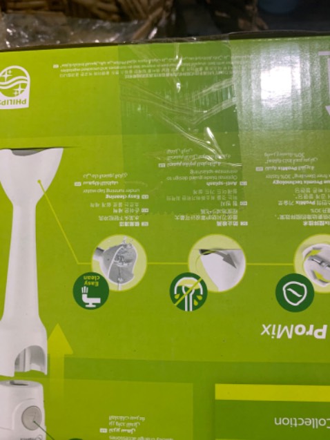 Đề nghị đổi máy mới cho tôi nha, giao hàng đã bị bóc xài, còn dấu ngón tay đã sử dụng máy, hộp dán băng keo cẩu thả