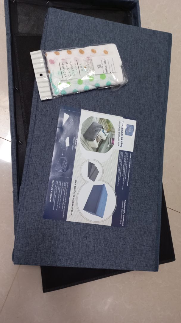 ghế rất đẹp, nệm êm, đựng được rất nhiều thứ, và cảm ơn quà của shop ghế rất đẹp, nệm êm, đựng được rất nhiều thứ, và cảm ơn quà của shop