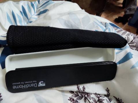 Hộp bằng nhựa cứng cáp, đóng gói đẹp.
Phù hợp với người đi làm . Giá ok phù hợp 27 nghìn/1 hộp.sẽ ủng hộ shop