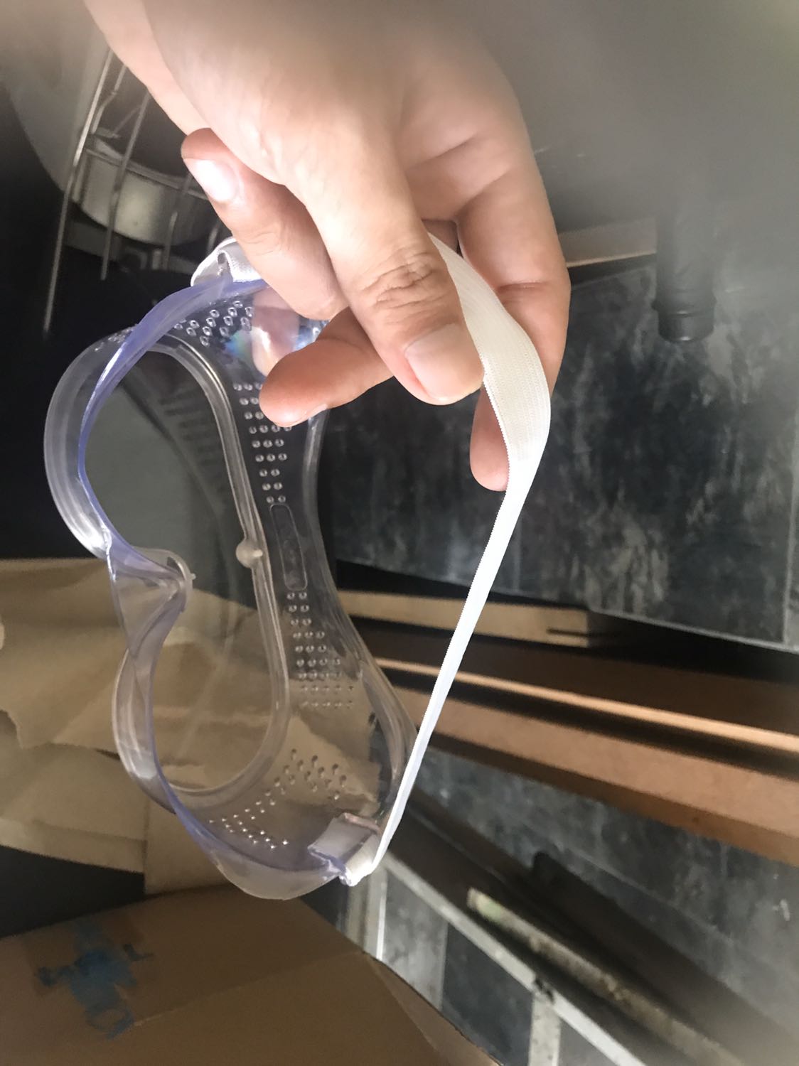 Trước mua cái cũng ingco nhưng bao bì không được đẹp. Giờ thấy hàng chính hãng nên rất thích , nằm trong bao chính hãng tuyệt