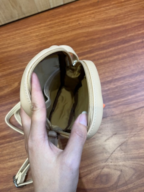 Nói chung là xuất sắc mấy bà ơii nhỏ gọn dùng hàng ngày rất tiện da đẹp cực xịn nha mấy bà