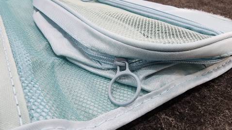 Hàng đẹp, đường may chắc chắn, đựng tiện lợi.