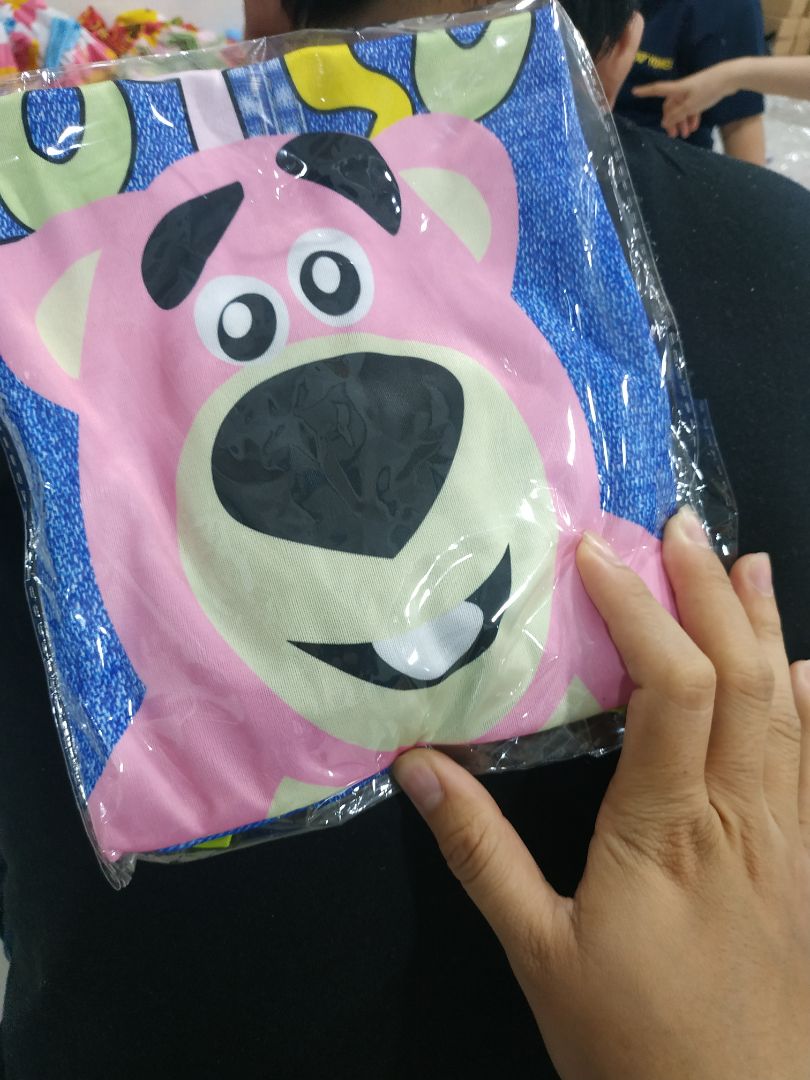 sản phẩm giống hình, chất mềm mát mẻ dễ chịu