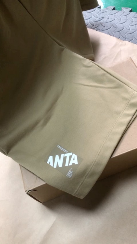 Mặc đẹp, chất mát. Kiểu dáng oke. Must try