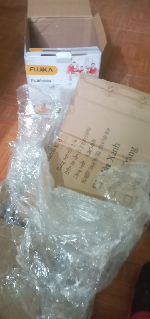 tôi nay có cơm ăn rồi mà có quả nồi cơm nhỏ mà shop cho nhiều giấy quá shop ơi