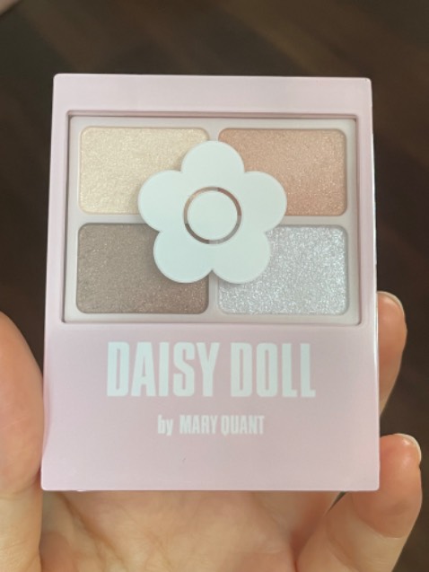 Sp đẹp tuy nhiên giao sai phải đổi mất 2 tuần mới nhận dc. Đặt để xài đi tiệc mà vầy hơi xu