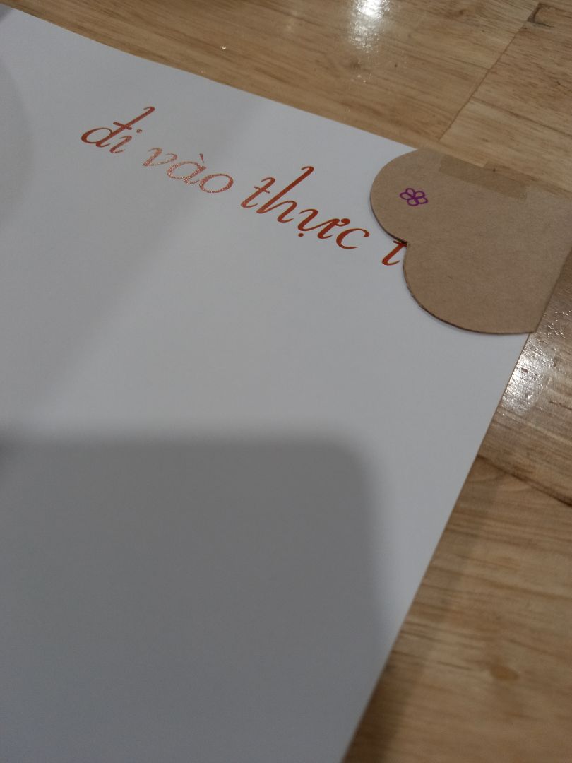 Nội dung tuyệt vời.
Còn người bán thì có tâm ♡, tặng mình chiếc bookmark handmade này nữa