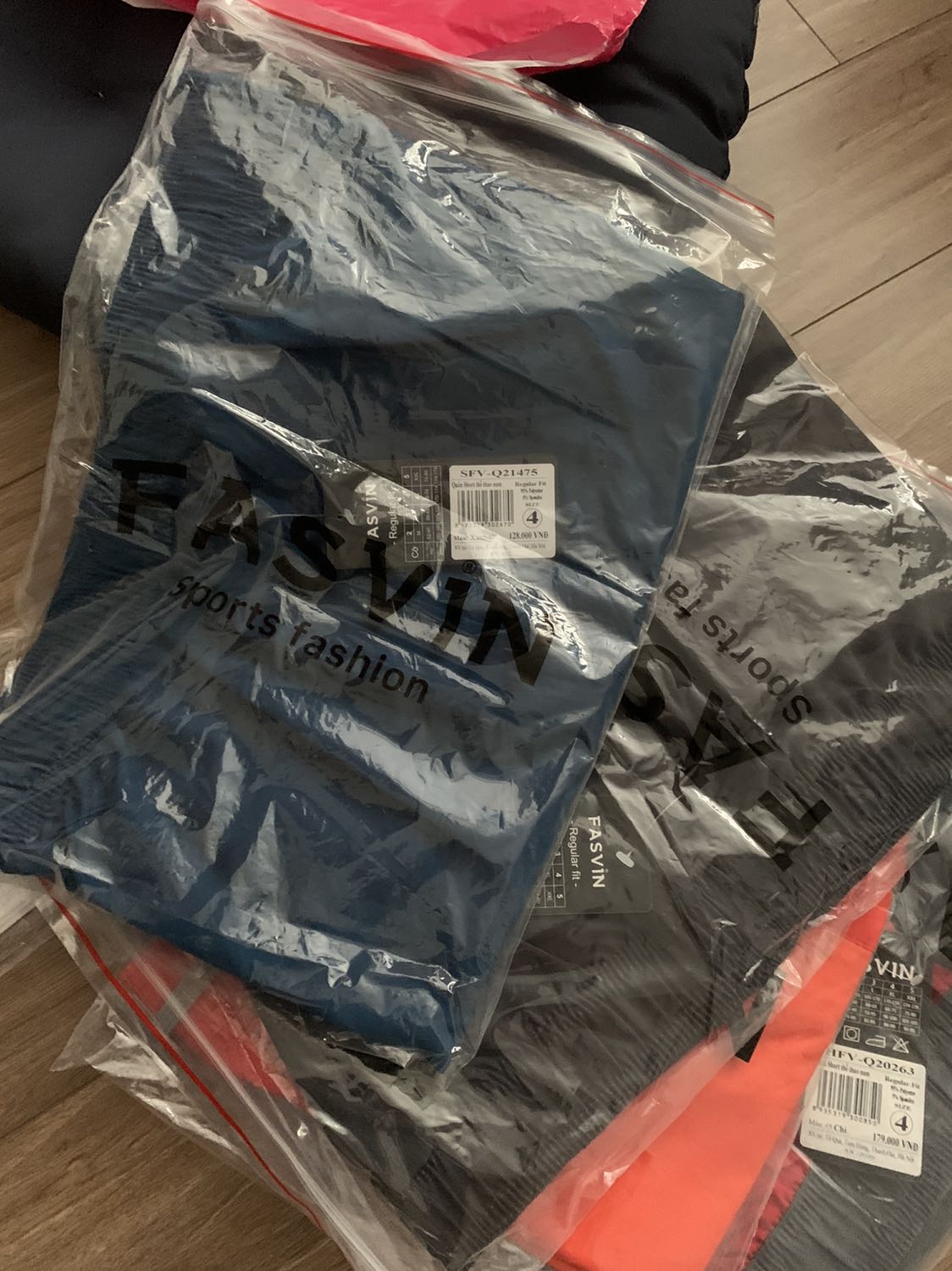 Sp đẹp giá rẻ rất đáng tiền, nên mua nhé, 10 đỉm chất lượng