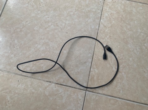 Tiki giao nhanh. Hàng như hình mẫu. Chất lượng tốt, nhận sạc được garmin forerunner 55
Để xài 1 thời gian nếu có vấn đề sẽ review lại.