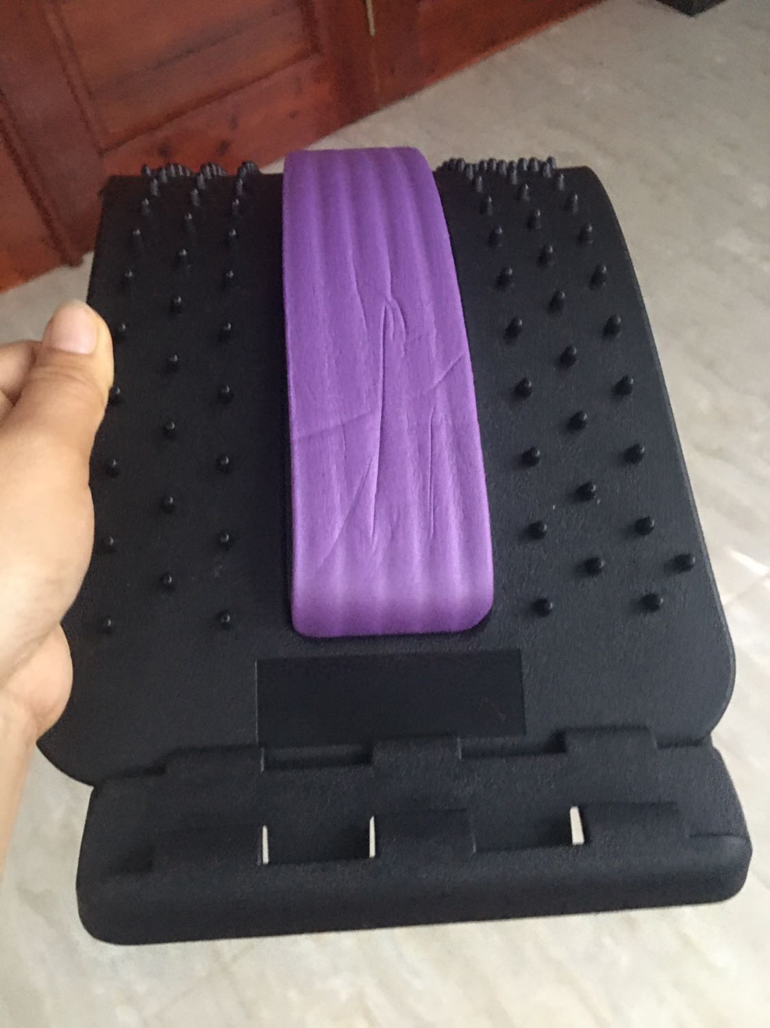 Shop dog gói chắc chắn, giao hàng nhiệt tình, thân thiện. Sản phẩm dug mô tả, lắp ráp dễ dàng. Cảm nhận ban đầu là nằm thấy có thư giãn xương sống nhe, nhug chưa bt cân nặng hơn 70kí thì nằm có dc k nữa, bằng mủ cứng nên sợ khung bị giòn dễ gẫy