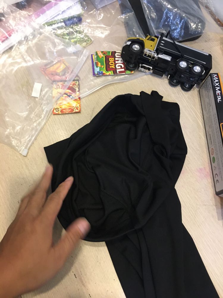 Shop đã đổi mẫu cho mình, thấy rất ưng cách phục vụ của shop. Quần có chất liệu vải mềm mịn, đường  chỉ may chắc chắn, vòng bụng có độ co giãn lớn