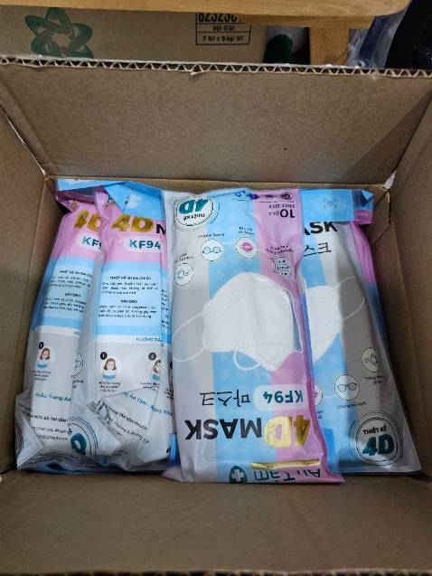 Tiki giao hàng nhanh, sản phẩm được đóng gói cẩn thận, vải tương đối dày, ôm vào mặt, đặc biêtt không có mùi gây khó chịu Tiki giao hàng nhanh, sản phẩm được đóng gói cẩn thận, vải tương đối dày, ôm vào mặt, đặc biêtt không có mùi gây khó chịu