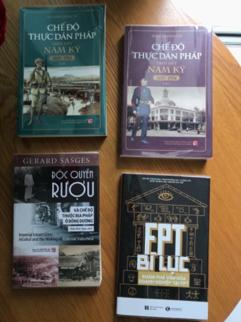 Tiki giao sách rất nhanh, sách đóng gói tốt và bọc BookCare đảm bảo chất lượng.