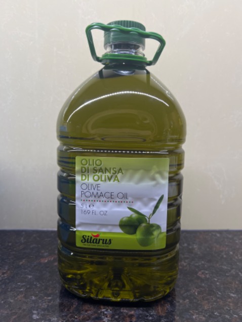 Lần đầu tiên mua dầu o liu để chiên xào, nghe nói rất tốt cho sức khỏe. Sẽ đánh giá chất lượng sau khi sử dụng.