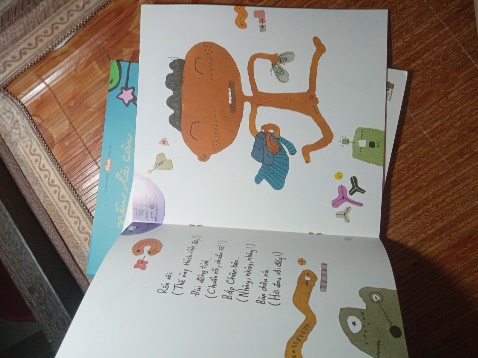 Shop bị thiếu mất 1 cuốn mình nhắn và rep rất nhanh gửi bù cho mình cuốn mới