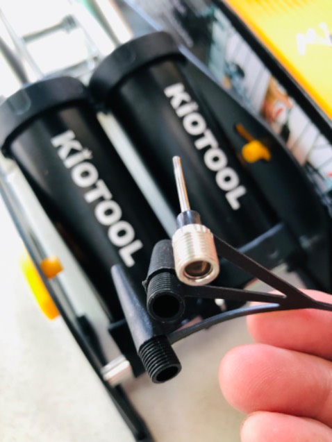 Tiện dụng đa năng ,bơm nhẹ nhàng đến kg ngờ,chất lượng thì đợi thời gian sau mới rõ. Tiện dụng đa năng ,bơm nhẹ nhàng đến kg ngờ,chất lượng thì đợi thời gian sau mới rõ.