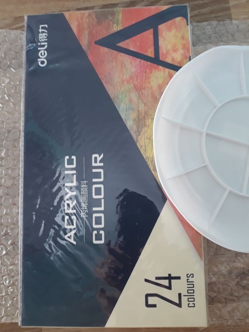 giao hàng nhanh, gói cẩn thận, chưa dùng thử, bản 24 màu khá đẹp, được tặng kèm set cọ 04 cây và ngăn pha màu chắc chắn với giá ưu đãi giao hàng nhanh, gói cẩn thận, chưa dùng thử, bản 24 màu khá đẹp, được tặng kèm set cọ 04 cây và ngăn pha màu chắc chắn với giá ưu đãi