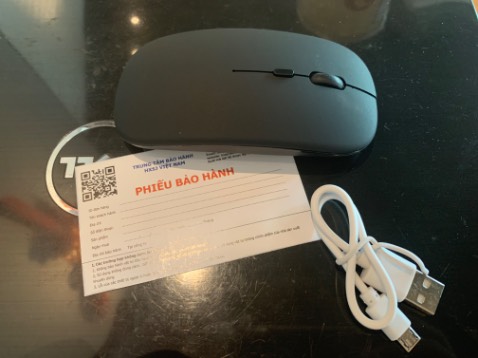 Shipper lịch sự, giao hàng nhanh. Mẫu mã ổn, chuột nhạy, có phiếu bảo hành.