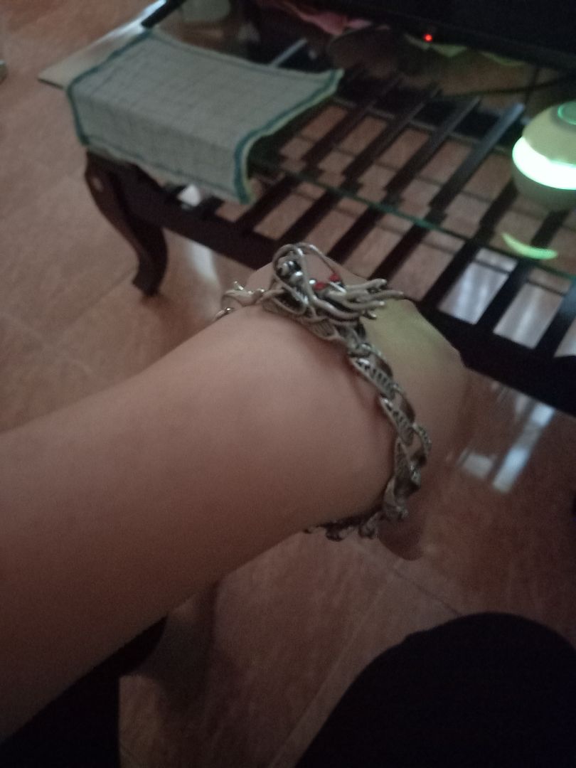 đẹp nhưng mắc xích lỏng nhưng giao nhanh