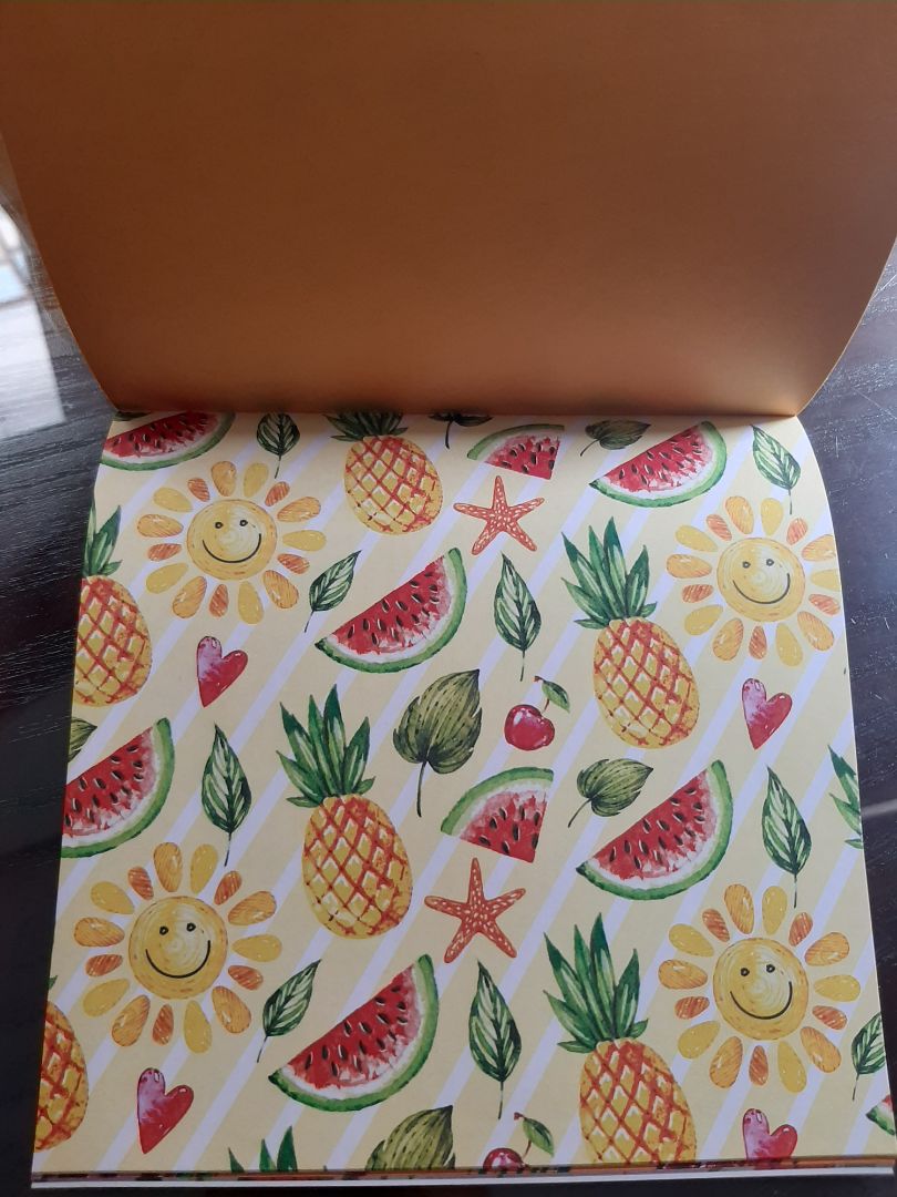 họa tiết trái cây cực kì dễ thương
chất lượng giấy quá ok