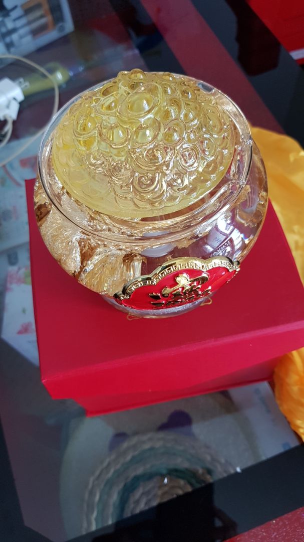 Sản phẩm rất đẹp, đóng gói kỹ, cách bán hàng chu đáo, giao nhanh chóng