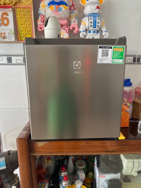 Sản phẩm được đóng gói cẩn thận và giao nhanh chóng đến người tiêu dùng đặt ngày hôm trước là hôm sau sáng đã có người tới giao hàng và lắp đặt đầy đủ