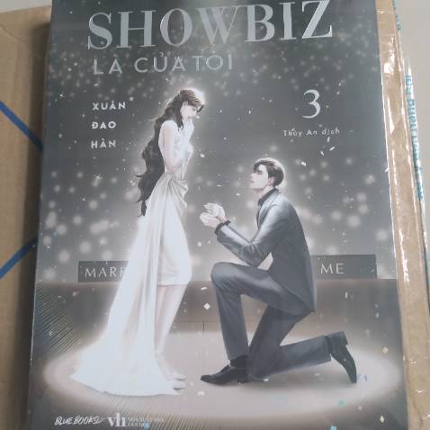 Sách đẹp, ko bị móp méo gì, giao hàng đúng hẹn. Sẽ ủng hộ sản phẩm tương tự trong tương lai 👍