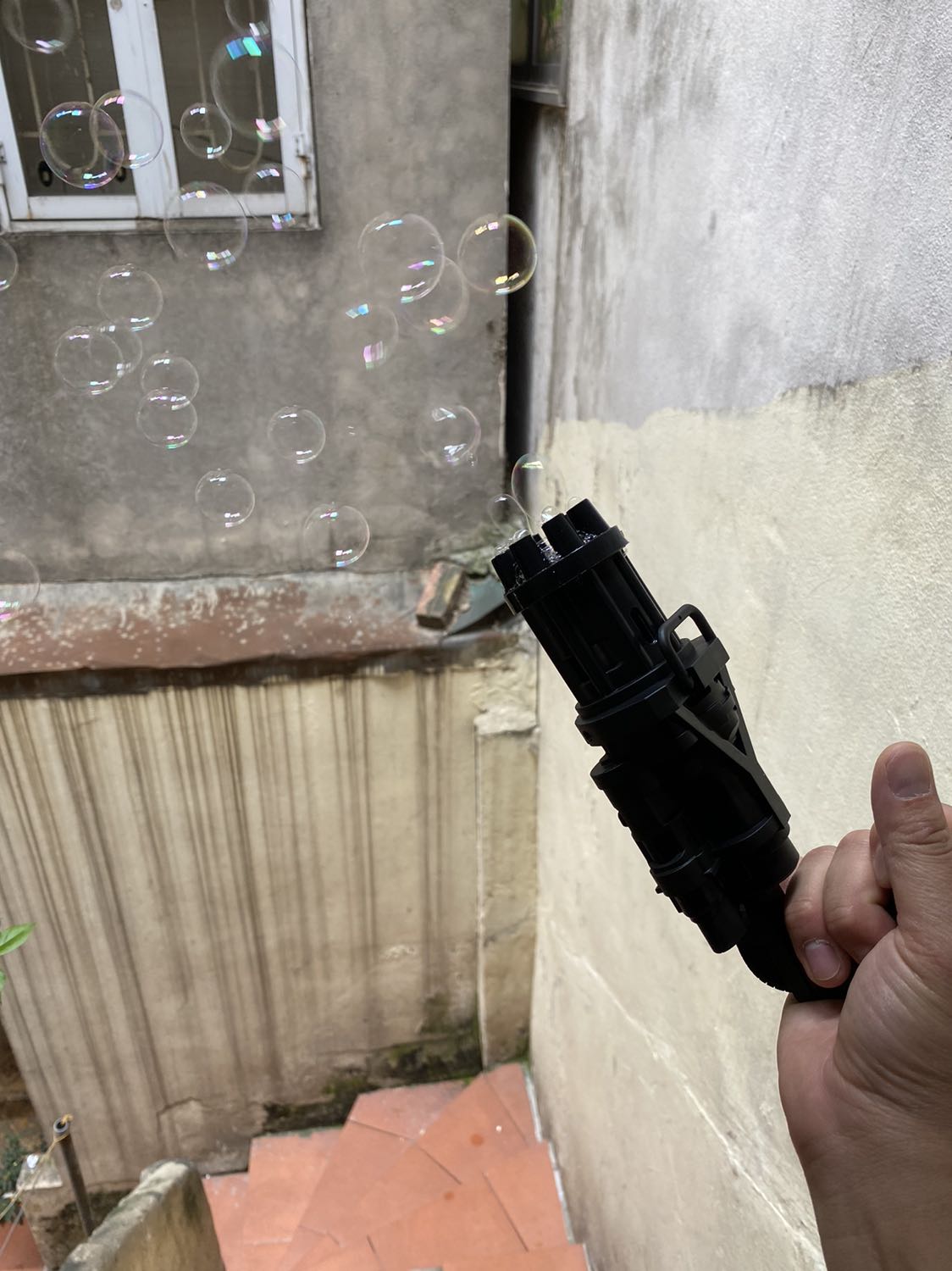 Dùng ổn nhưng shop giao sai màu, mua cho con gái nên hơi không hài lòng