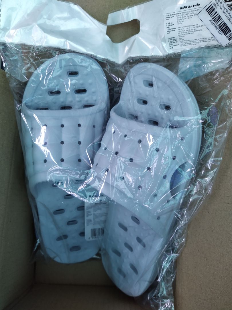 Đã mua size 24cm, mới mua thêm size 27cm. Gửi từ Hà Nội vào Sài Gòn nhanh chóng, giá ship rẻ. Cảm ơn shop và Tiki 👍💗 Đã mua size 24cm, mới mua thêm size 27cm. Gửi từ Hà Nội vào Sài Gòn nhanh chóng, giá ship rẻ. Cảm ơn shop và Tiki 👍💗