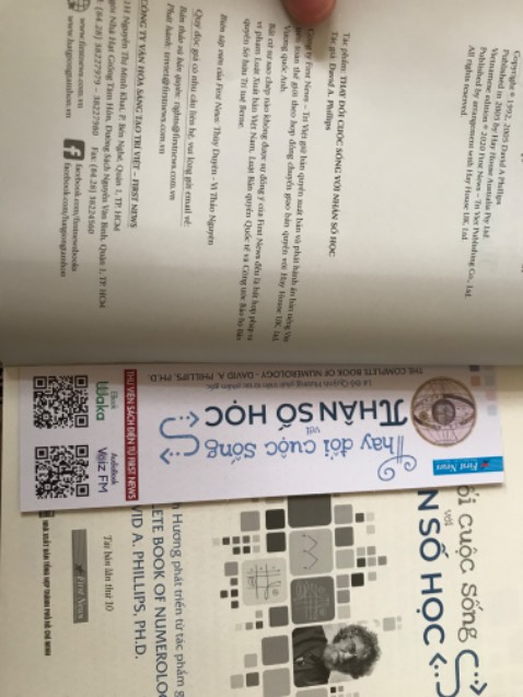Ê mấy má, hahaa, cười trước đã. Kiểu tnhien mua cuốn này về thấy đúng tâm linh, mình háo hức xem trong đó có gì mà kh ngờ mình tìm hiểu đứa bạn thán của mình, hèn chi sao mà nó cũng có nhiều điểm tương đông với mình lắm mấy má, có mấy cái không tương đồng, mà đúng *** luôn, xong rồi mình dàn ra các kiểu số đồ đó, cái mình ngồi so sánh lại, mình bị sốc toàn tập luôn, ngồi nhìn 2 cái sơ đồ thui, vs đọc lại giải thích thấy “ủa” sao quen quen vậy, nó giống vs sơ đồ mình!!! Cái kiểu giờ mình thấy cũng tin á nha, khuyên là mấy bạn mua về tìm hiểu những ng xung quanh mình coi ngta có hợp vs mình khôg, mà thử nghiệm đầu tiên là đứa bạn thân mình trước nha mới chuẩn xác ! Mà đúng ***
Mãi keo, mãi mận 🥹🥹100 điểm
