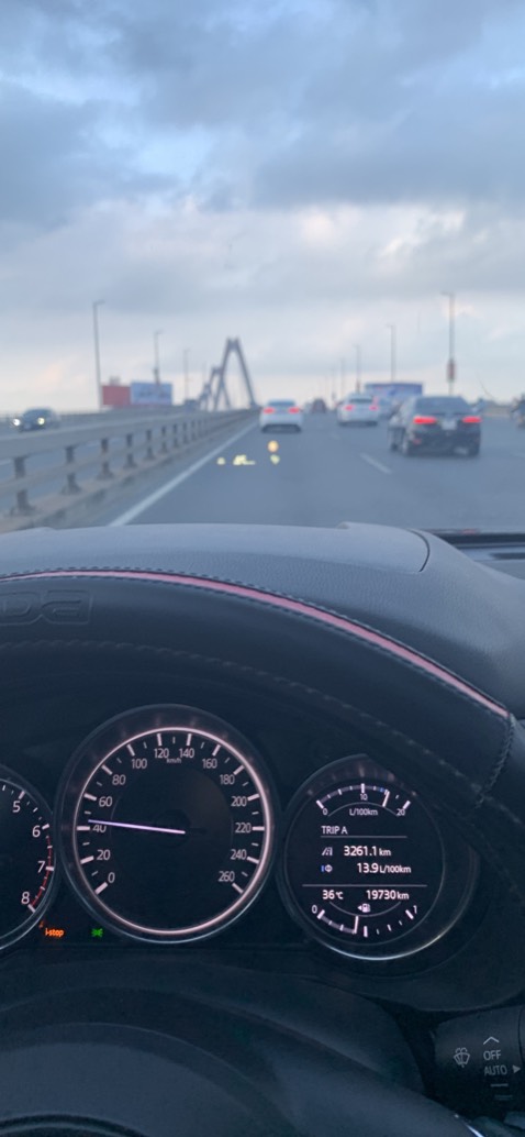 Trông ổn áp quá. Hàng chính hãng dùng yên tâm